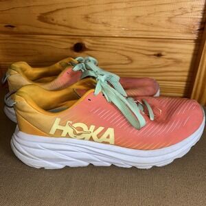 Hoka Shoes Womens 7.5 B Rincon 3 Running Sneakers Orange Workout Light Road READ